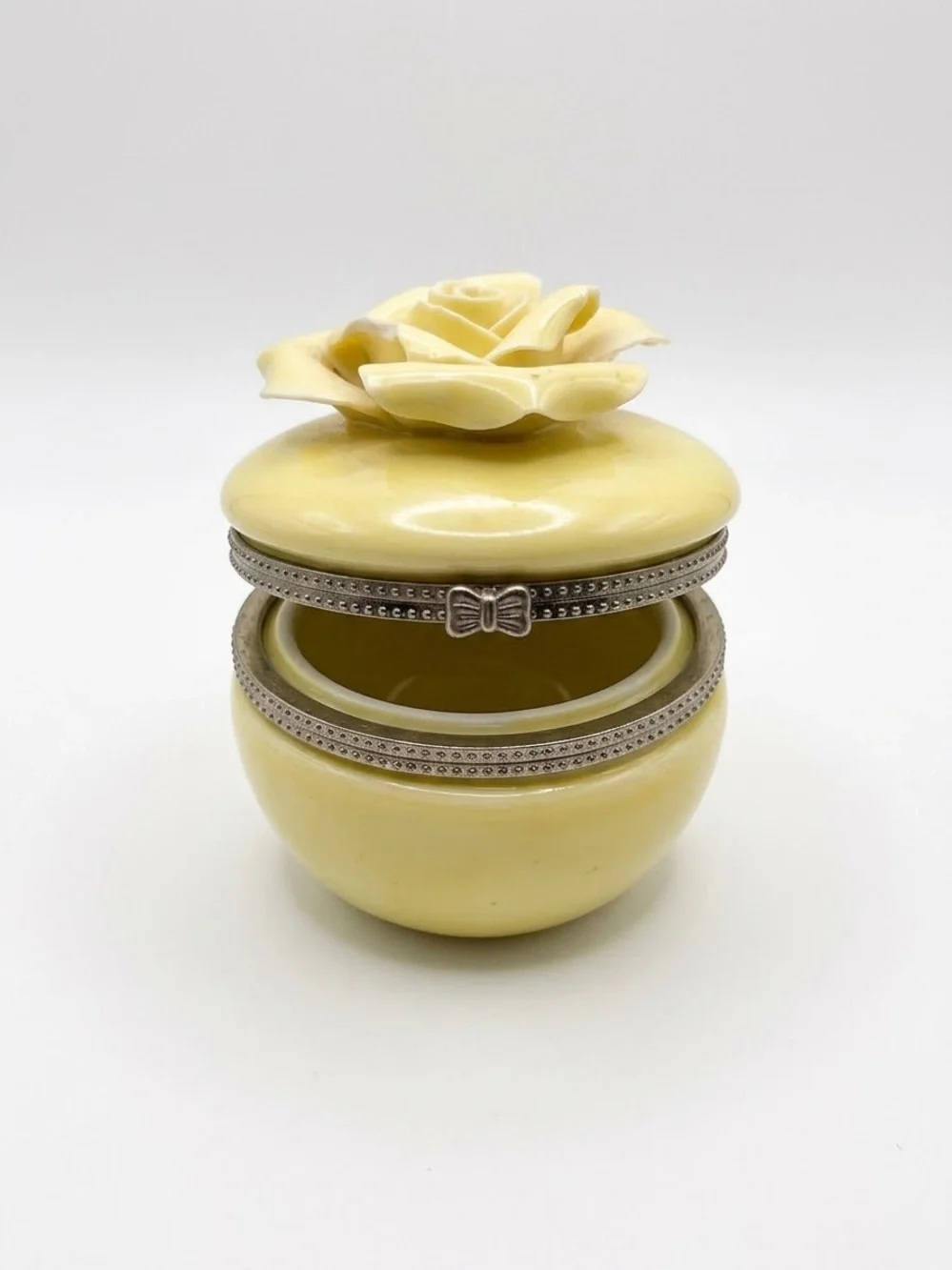 Vintage Yellow Porcelain Rose Hinged Trinket Box Bow Clasp Ring Dish